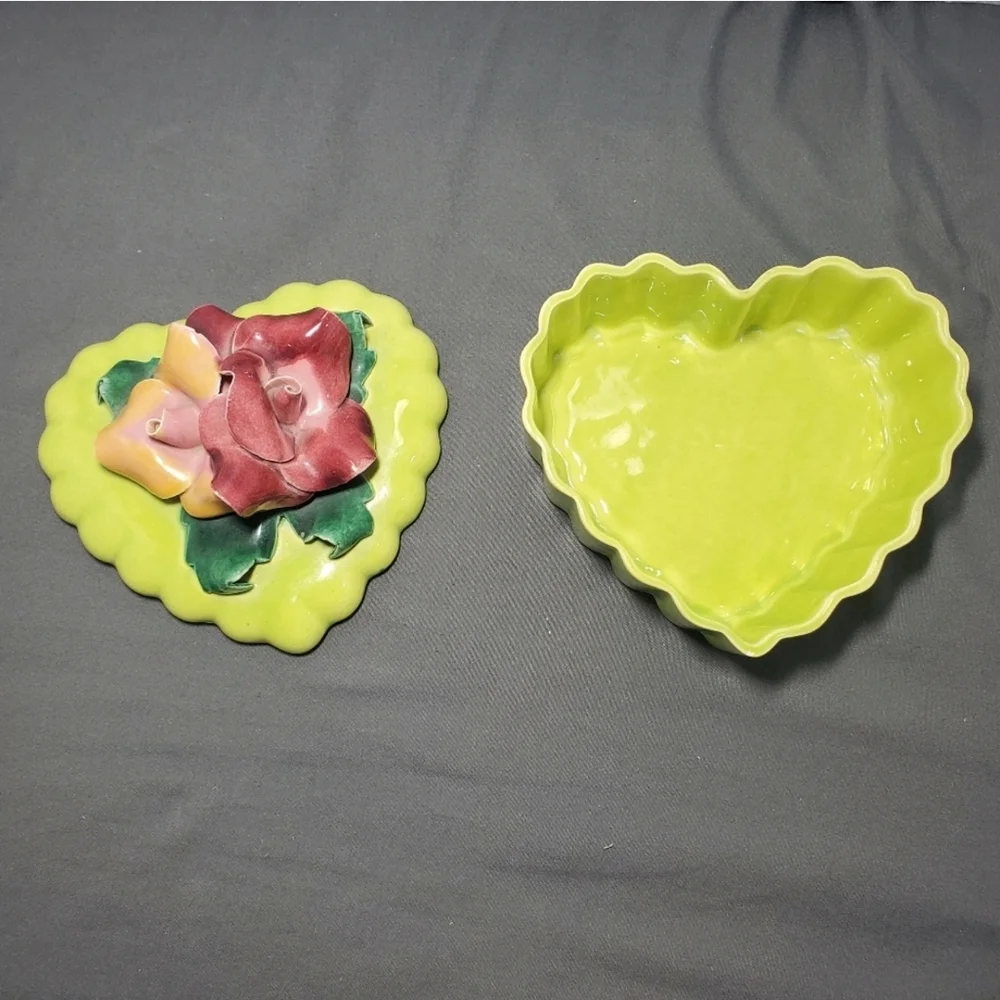Johannes Brahm California pottery Rose heart Jewelry dish box 105